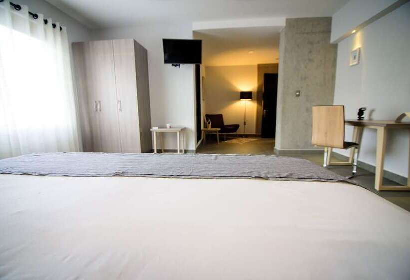 Президентский Люкс, Maria Ines Hotel Suite