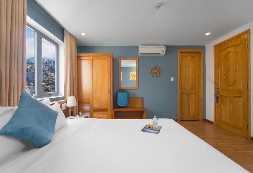 اتاق لوکس, Merry Land Hotel Da Nang