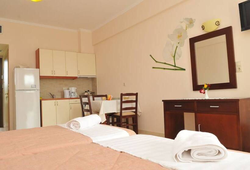 סטודיו דלוקס נוף לים, Finiki Plaza