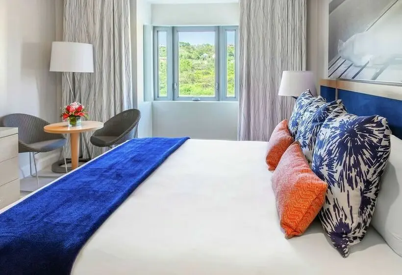 اتاق استاندارد با تخت دوبل و چشم‌انداز, Harbor Club St. Lucia, Curio Collection By Hilton