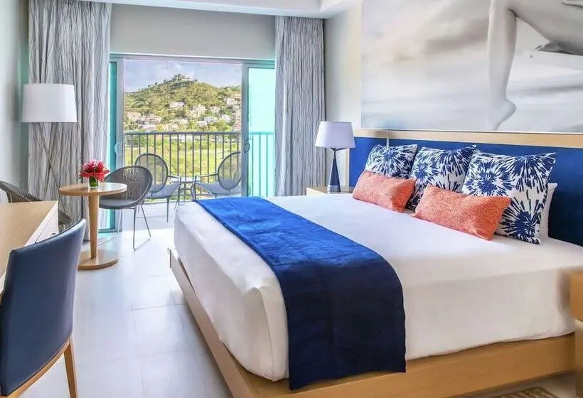 اتاق استاندارد با تخت دوبل, Harbor Club St. Lucia, Curio Collection By Hilton