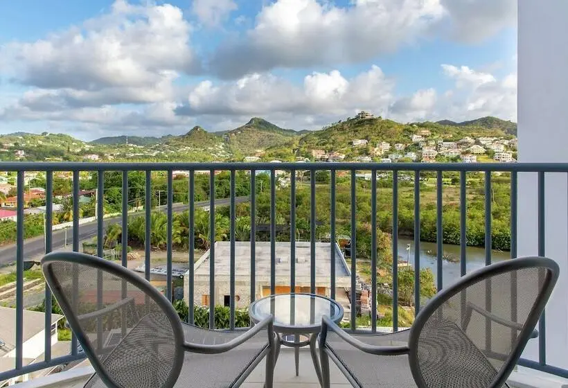 اتاق استاندارد با 2 تخت دوبل, Harbor Club St. Lucia, Curio Collection By Hilton