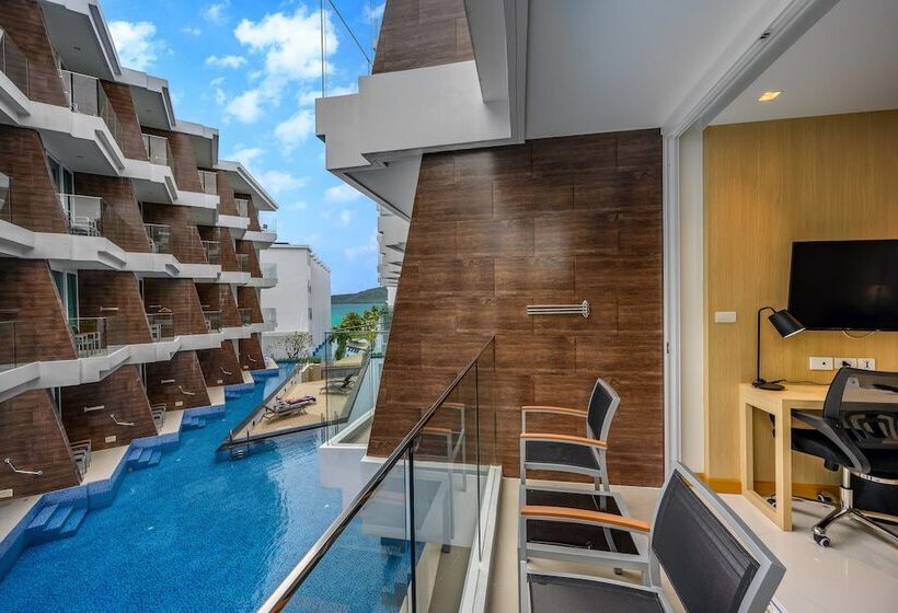 اتاق سوپریور, The Beachfront Hotel Phuket