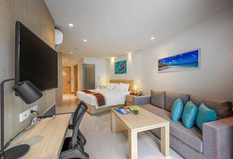 اتاق سوپریور, The Beachfront Hotel Phuket