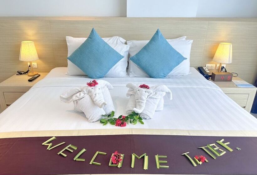 سوییت, The Beachfront Hotel Phuket