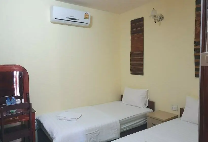 バルコニー付きスタンダードルーム, Vang Vieng Garden Bungalow