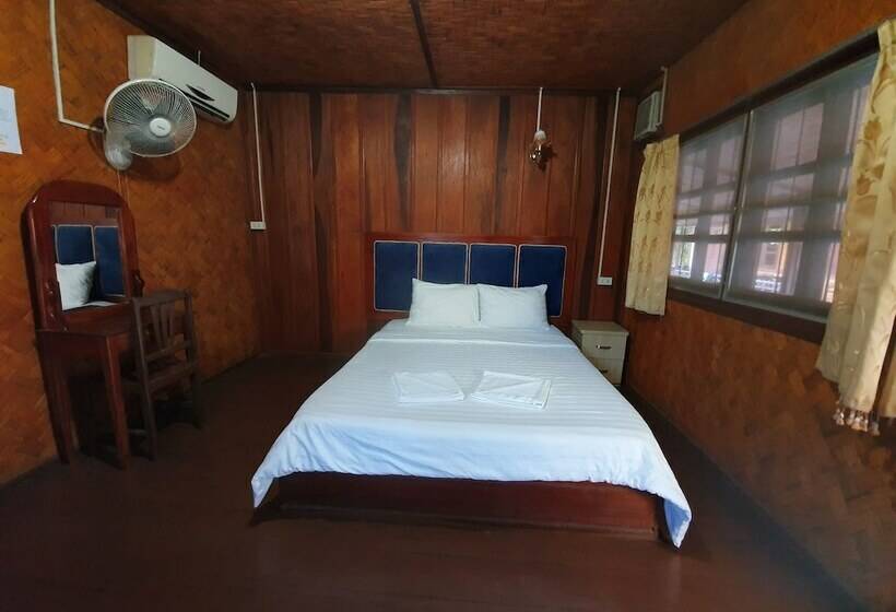 스탠다드 발코니 룸, Vang Vieng Garden Bungalow