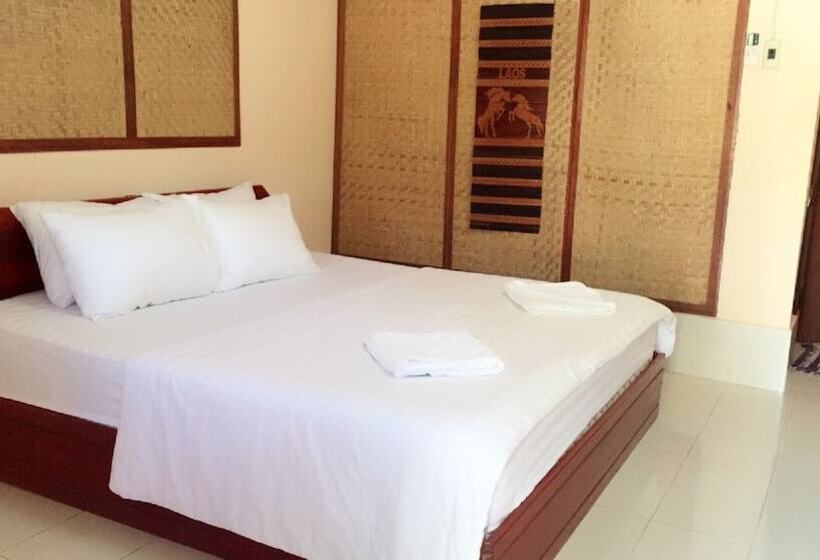 스탠다드 발코니 룸, Vang Vieng Garden Bungalow