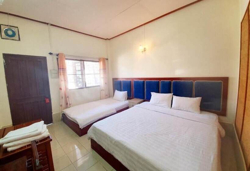 패밀리 룸, Vang Vieng Garden Bungalow