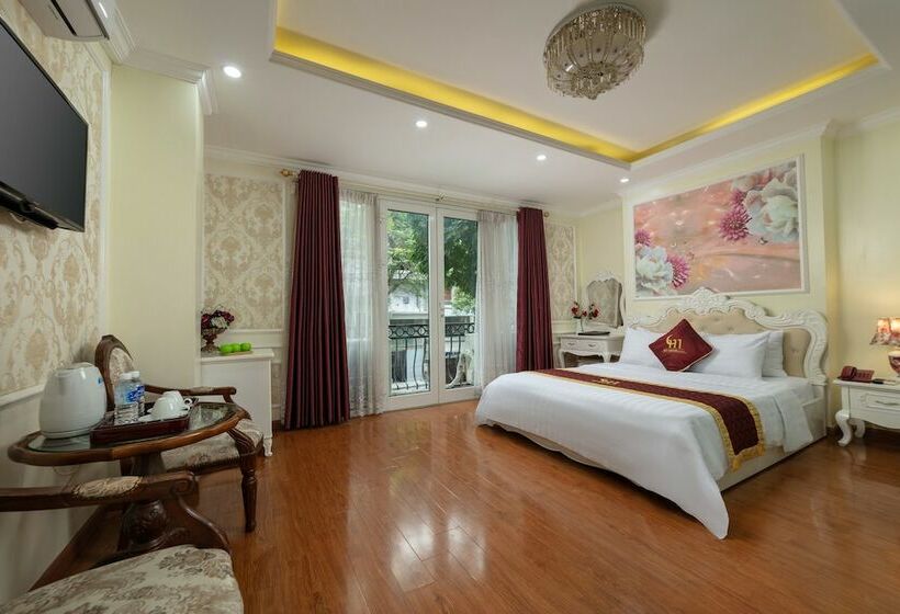 سوییت جونیور با بالکن, My Moon Hotel Hanoi