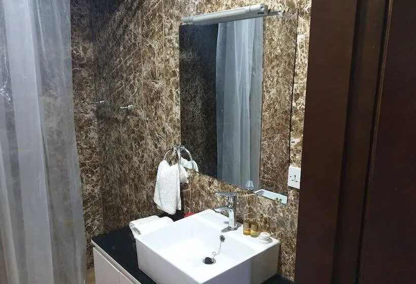 اتاق لوکس, Metzy Residence