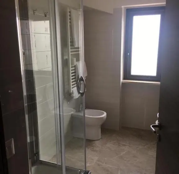 エコノミートリプルルーム, Piccolo Hotel Lamezia