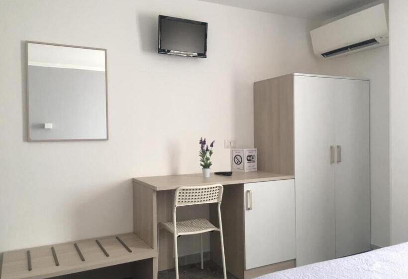 经济型三人房间, Piccolo Hotel Lamezia