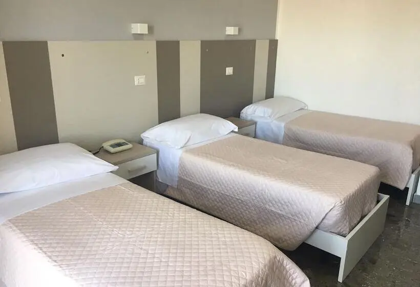 スタンダードトリプルルーム, Piccolo Hotel Lamezia