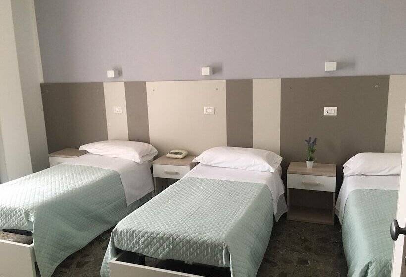 标准三人间, Piccolo Hotel Lamezia