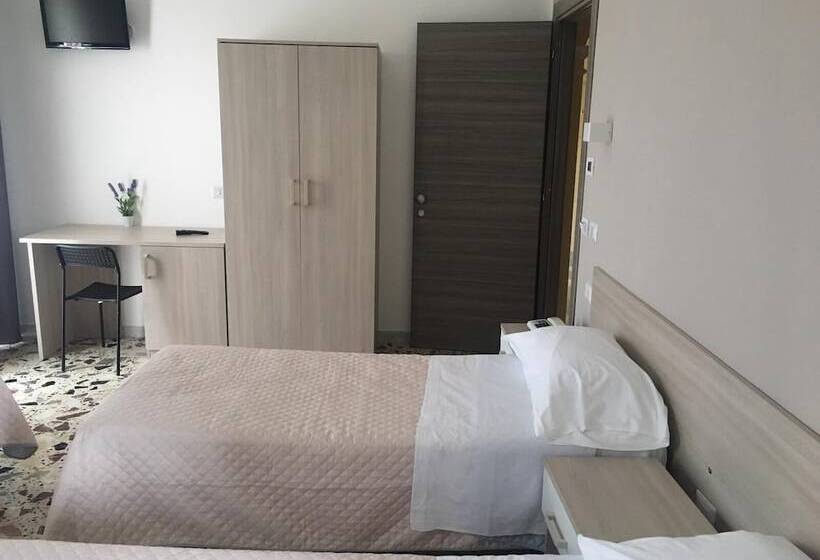 四人标准间, Piccolo Hotel Lamezia