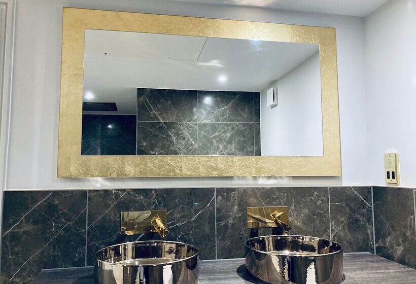 Люкс Повышенной Комфортности, Seven