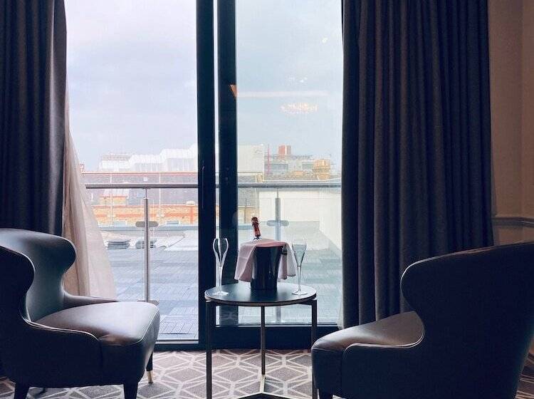 Люкс Повышенной Комфортности, Seven