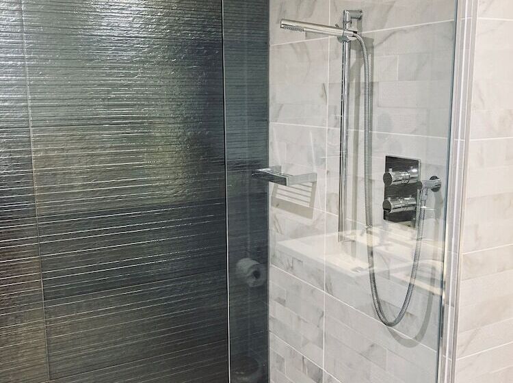 Стандартный Номер Кровать Кинг, Seven