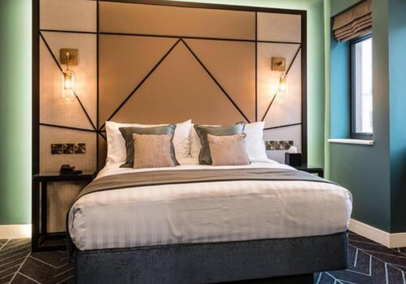 Номер Стандарт, Seven