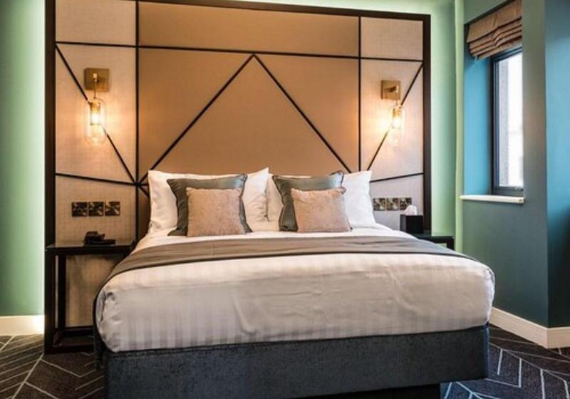 Номер Стандарт, Seven