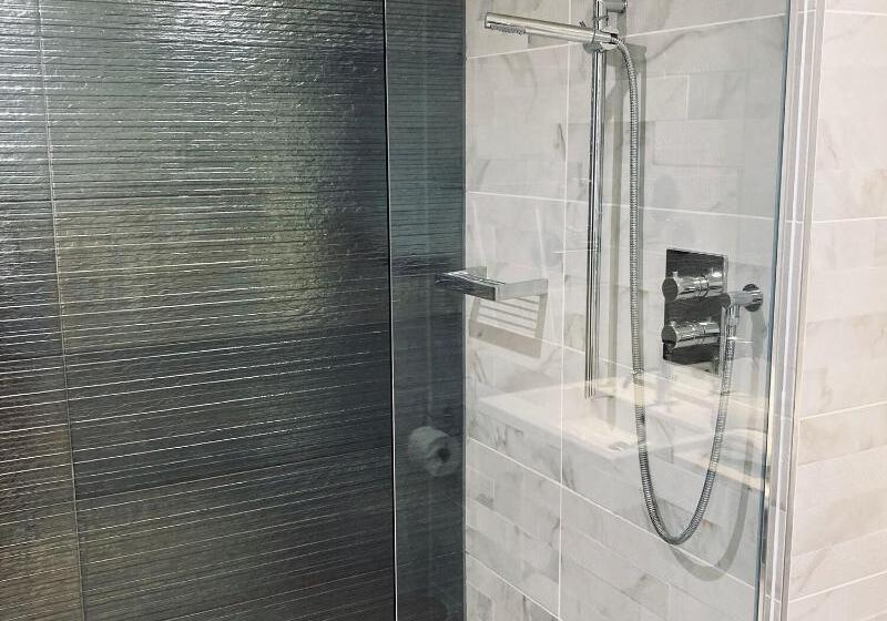 Стандартный Номер Кровать Кинг, Seven