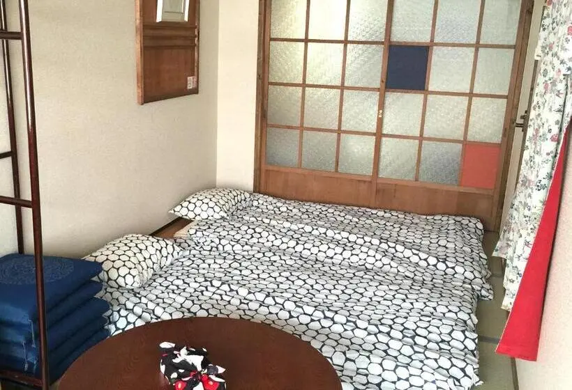 バス共有のスタンダードルーム, Tsukiji Hostel Wakayama