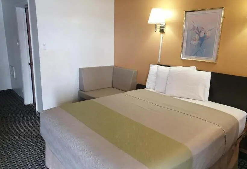 スタンダードルーム, Split Mountain Motel
