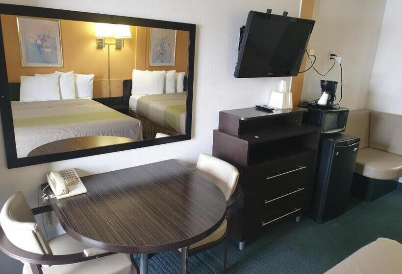 标准间, Split Mountain Motel