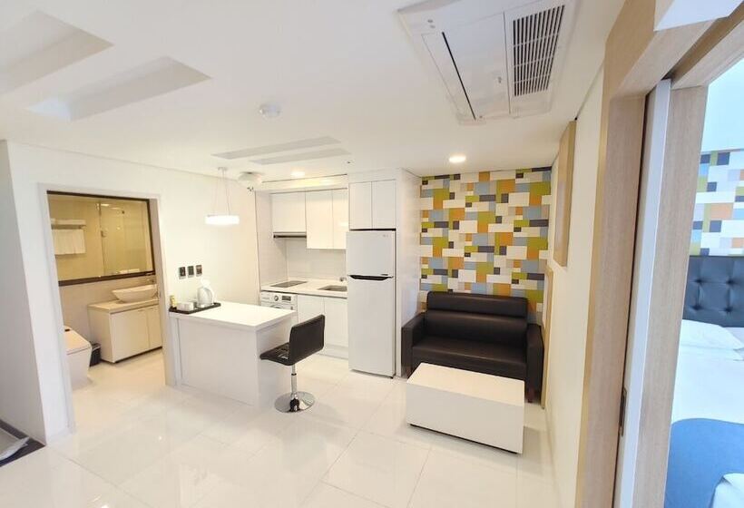 غرفة ديلوكس, Stay:on