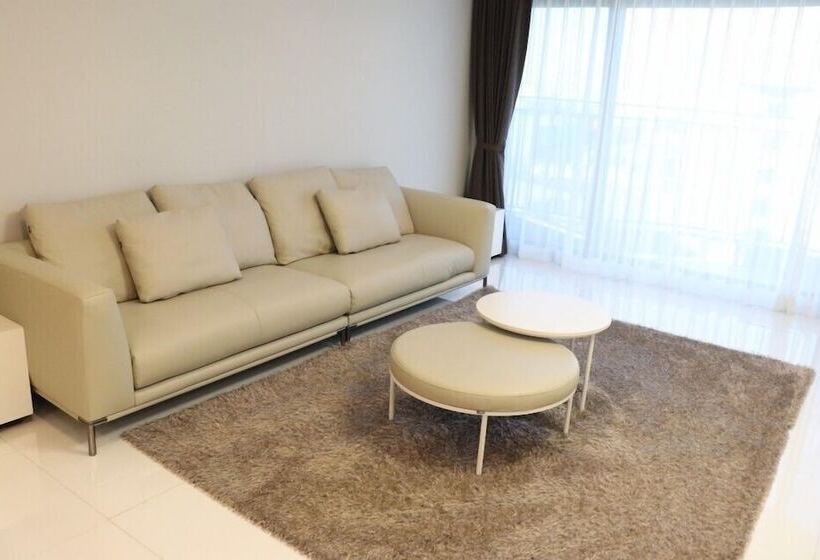 جناح رئاسى, Stay:on