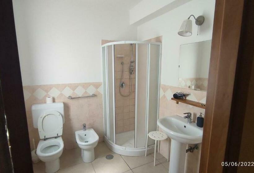 スタンダード４人部屋, Villa Cristina