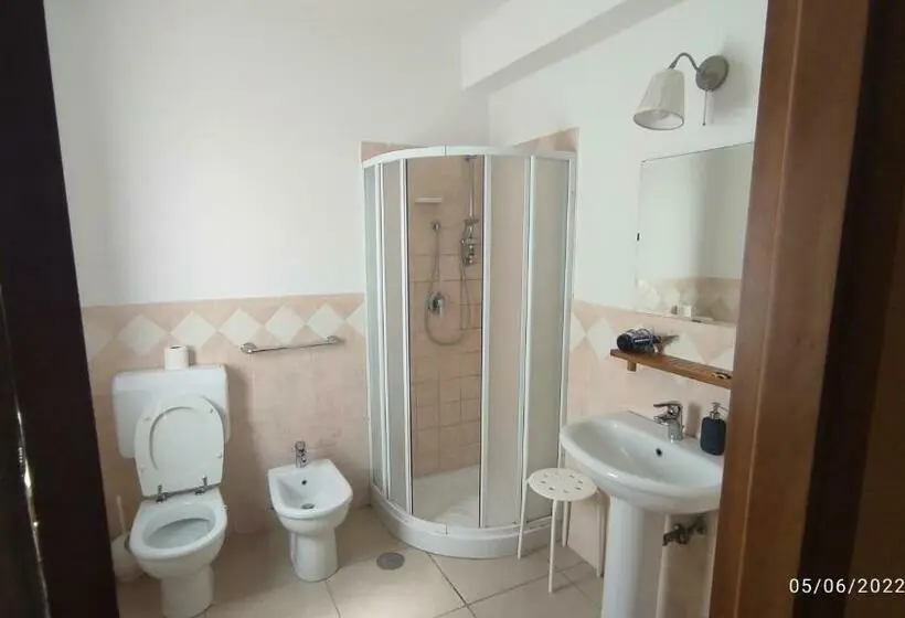 スタンダード4人部屋, Villa Cristina