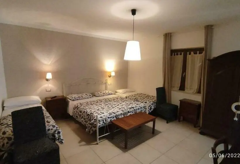 スタンダード4人部屋, Villa Cristina