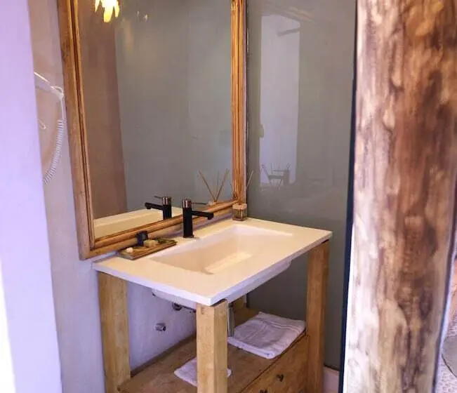 اتاق استاندارد, Boutique Hostal La Curandera De Salinas