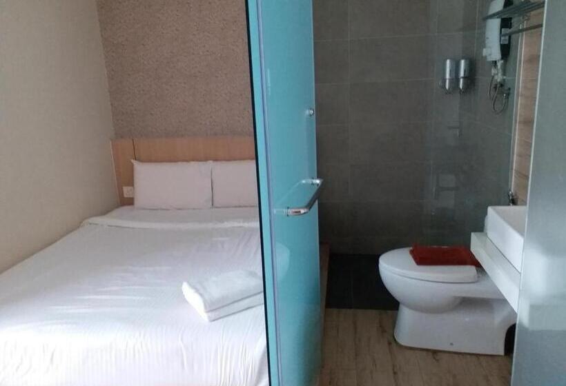 غرفة قياسية, Kyoto Boutique