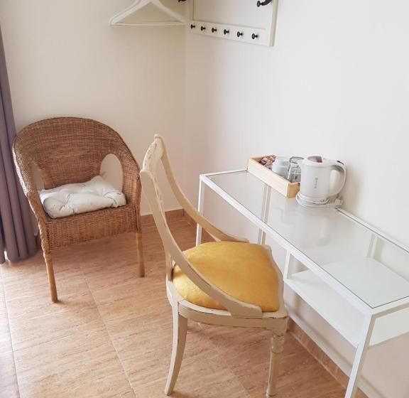 이코노미 룸, Pension Arena Alicante