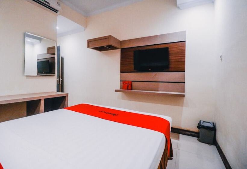 Номер Стандарт, Reddoorz Plus Near Makassar Town Square