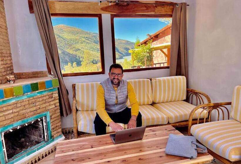 家庭套房, Dar L Eau Vive