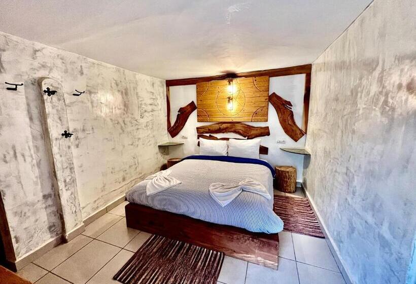 标准间, Dar L Eau Vive