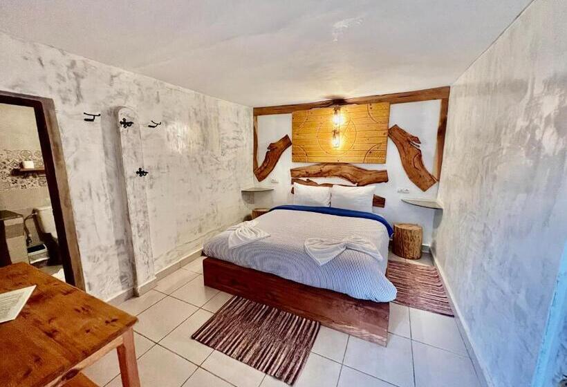 标准间, Dar L Eau Vive