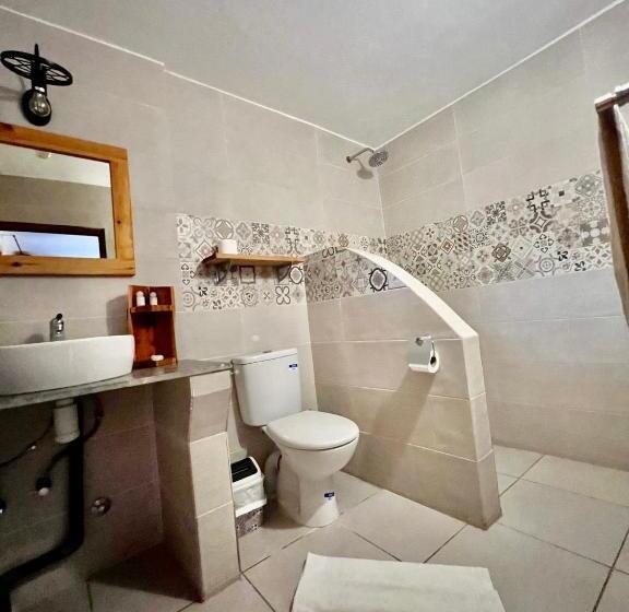 Номер Стандарт, Dar L Eau Vive