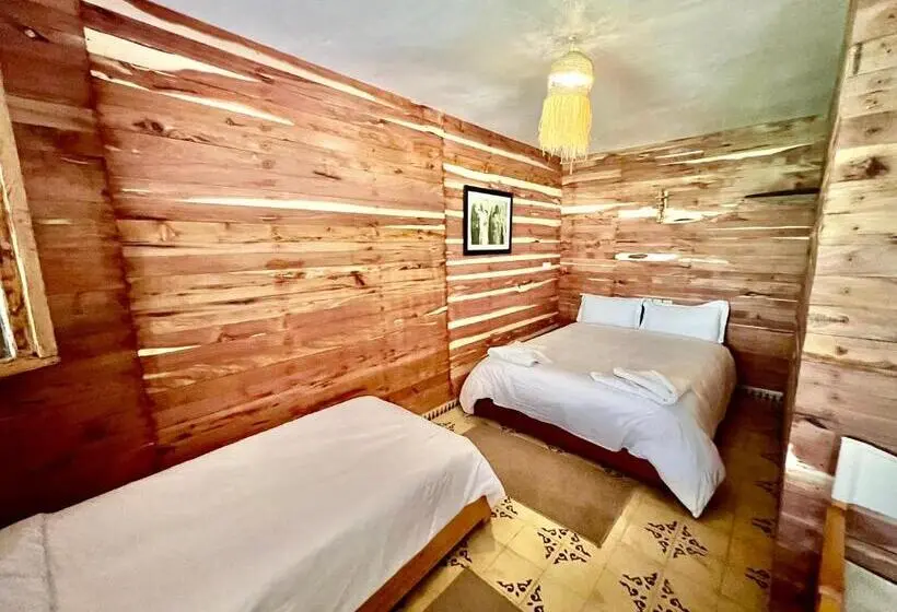 Comfort Kolmen Hengen Huone, Dar L Eau Vive