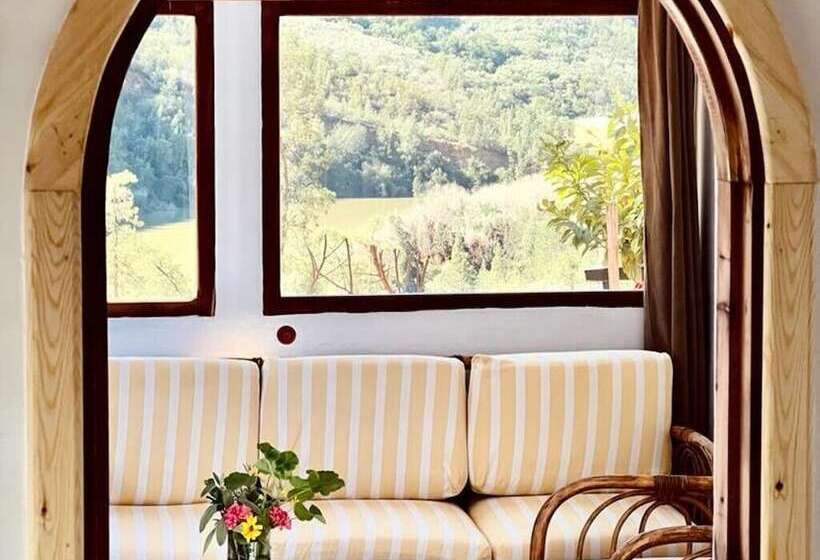 家庭套房, Dar L Eau Vive