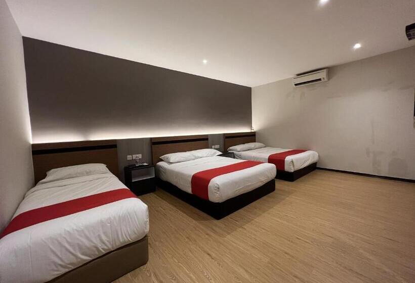 غرفة عائلية, Grand Aromas