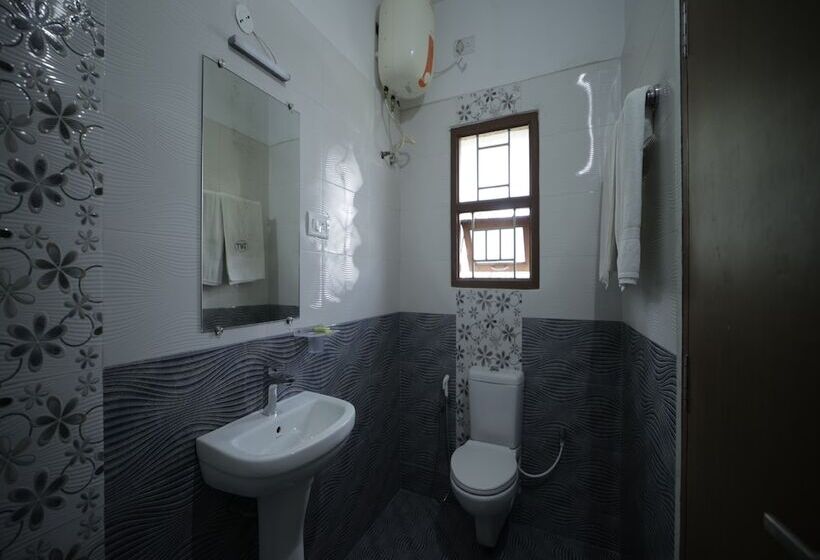 חדר משפחתי, Cool Stay Home