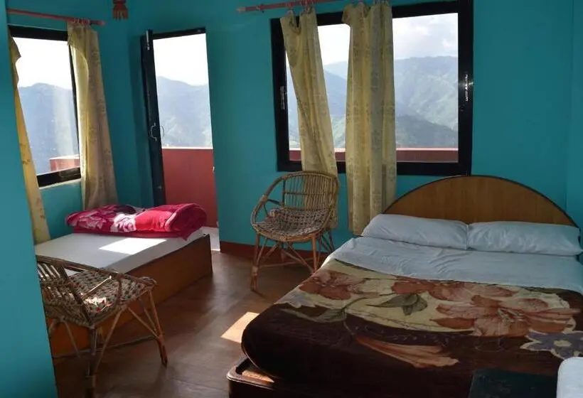 اتاق لوکس با بالکن, Tashidelek Guest Lodge & House