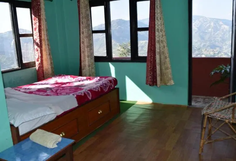 اتاق لوکس با تخت بزرگ, Tashidelek Guest Lodge & House