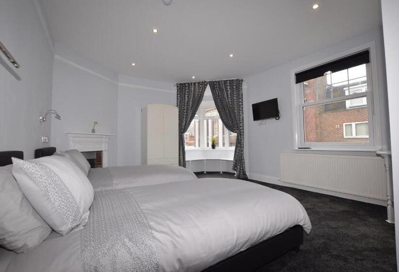 חדר סטנדרט, Addison House