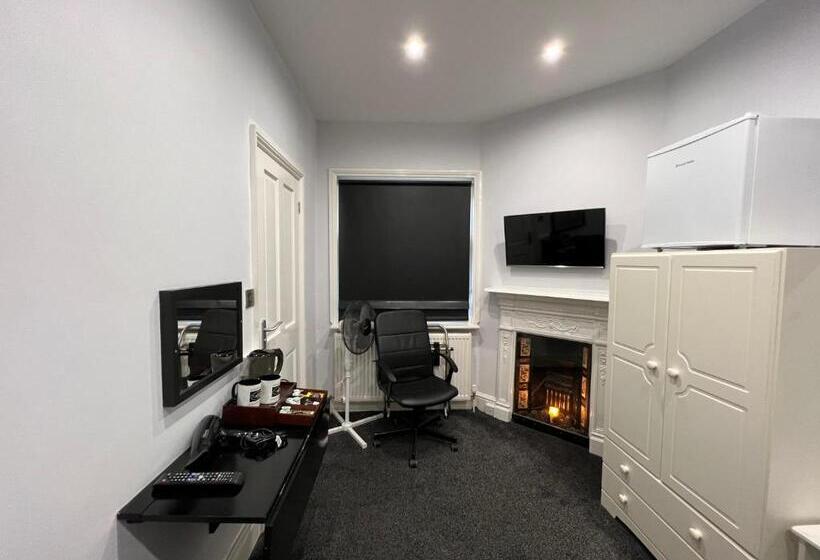 חדר סטנדרט, Addison House